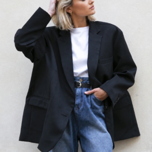Tünd lacivərd oversize qadın pencəyinin ön görünüşü